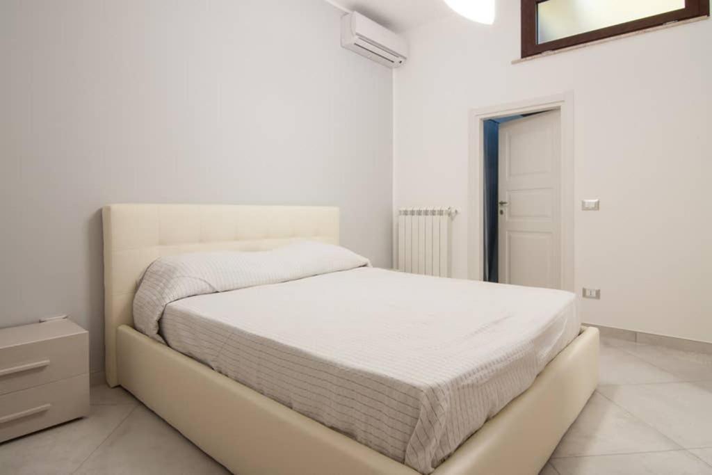 Hh Selection Emiro Villa Lascari Exterior foto
