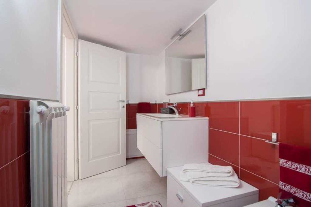 Hh Selection Emiro Villa Lascari Exterior foto